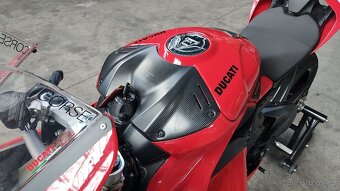 Ducati Panigale V4 2022 - 8