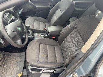 Prodám náhradní na Škoda Octavia 2 - 8