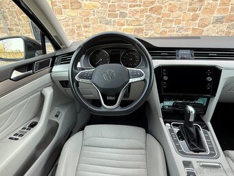 Pronájem VW Passat 2.0 TDI – UBER BLACK / BOLT PREMIUM - 8