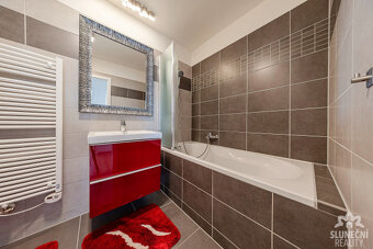 Pronájem bytu 2+kk včetně parkovacího stání, 54 m², Uherské - 8