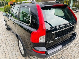 Volvo XC90 2.4 D5 147KW AUTOMAT VÝHŘEV NAVI SERVISKA - 8