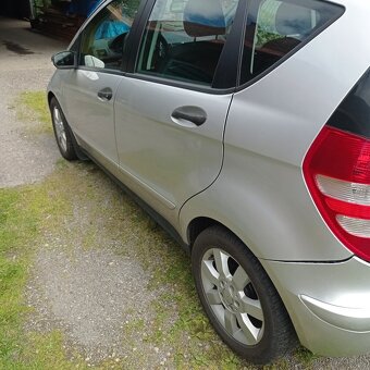 Mercedes Benz A180 2.0 cdi - 8