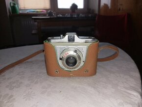 Fotoaparát CORTA rok 1950 - funkční - 8