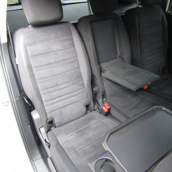 Volkswagen Touran III 1,4TSi 110kw, HIGHLINE, SUPER VÝBAVA - 8