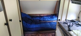 Prodám obytný přívěs Hobby 420 - 8