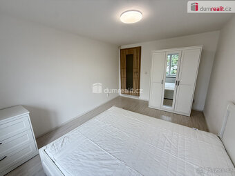 Pronájem bytu 2+kk 40 m2 P2 Nové Město po rekonstrukci výtah - 8