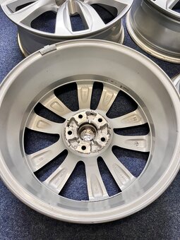 5x114,3 R18 originál alu disky Kia - ET 41 - 8