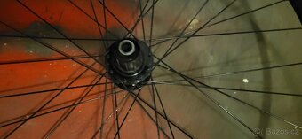 Přední a zadní kolo 27.5 na disc mtb - 8