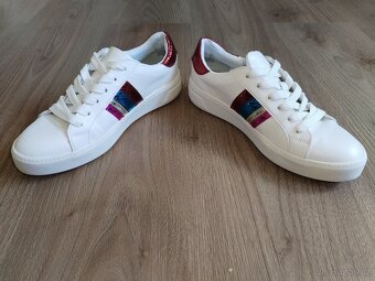 Dámské Tamaris tenisky vel 38 - 8