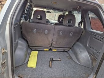 Toyota RAV4 2.0 diesel 4x4 - tažné zařízení - - 8