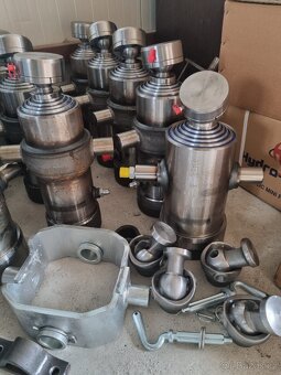 Prodám kit sklápěcí 3.5 t 5.5 t 7.5 etc - 8