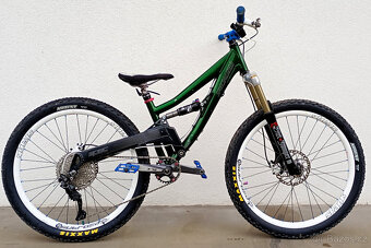 Dětské enduro Specialized BigHit Grom - 8