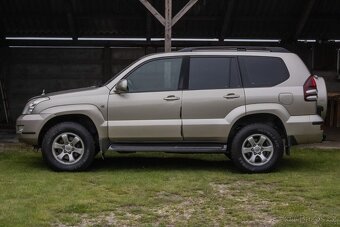 Toyota Land Cruiser J12 3,0 - 8