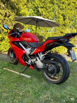 Prodám Honda VFR 800F 2016 - 8
