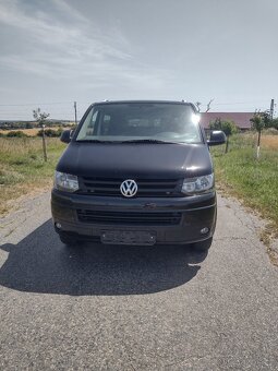 Volkswagen Transporter 2.0TDI -- DSG - 8