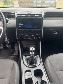 Hyundai Tucson - 8