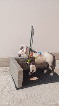 Schleich mycí kout pro koně - 8