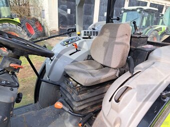 CLAAS NEXOS 240F 4X4 - 8