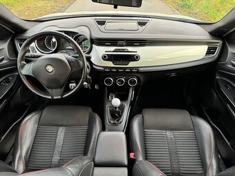 Alfa Romeo Giulietta QV 1.75 TBi 173kw / 2012 / Nová STK - 8