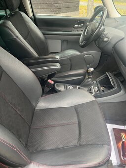 Grand Espace 2l benzin ⛽️ 7 míst manual - 8