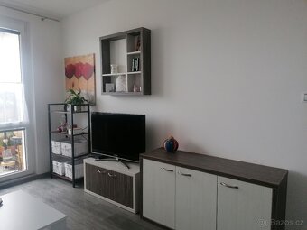 Prodej bytu 3+1 Matěje Kopeckého, Cv - 8