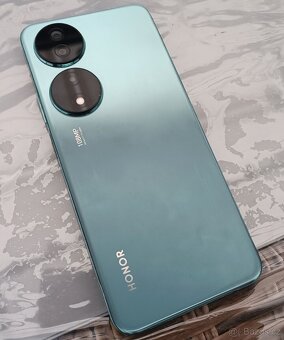 Mobilní telefon HONOR X7b / 6 GB RAM / 128 GB / Android 14 - 8