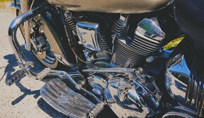 YAMAHA XV 1600 A - 8