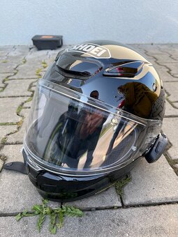 Helma na motorku Shoei - 8