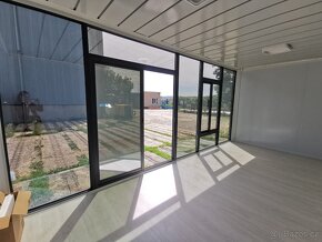 Obytný, kancelářský kontejner o rozměru 3 x 6 m - 8