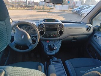 Berlingo 1,6 HDi 110 FAP Multispace - 8