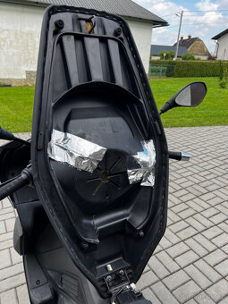 Prodám maxiscooter Gilera Nexus 125 i.e. (2008) - 8