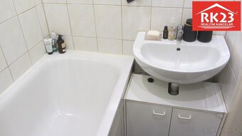 Pronájem bytu 1+1 39 m², Karlovy Vary - Dvory, ev.č. 01973 - 8