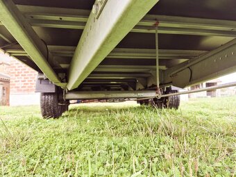 Nákladní přívěs skříň 2500kg - 8