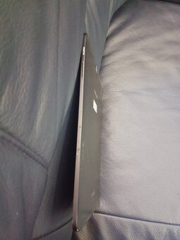 Tablet Samsung Galaxy TAB S2, SM-T815, 3/32 GB, nabíječka - 8