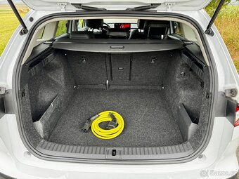 Škoda Enyaq, 82kWh, SOH 89%,KEYLESS, Výhřev,s DPH 569 000,- - 8