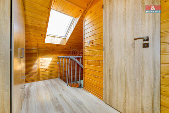 Prodej rodinného domu, 253 m², Tetín, ul. Mramorová - 8