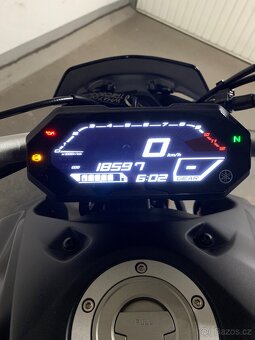 Yamaha MT07 - 8