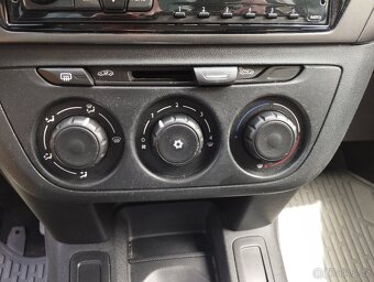CITROEN C ELYSSE 1.6 HDi 68kw,naj. 176000km, RV.2013 - 8