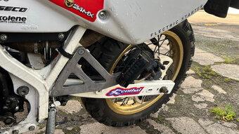 Aprilia Tuareg 350 wind - 8