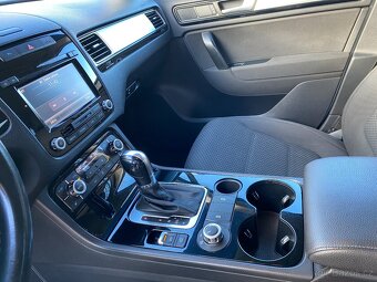 VW Touareg, 3.0.TDI, 150KW - možnost financování - 8