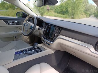 Volvo S60 2.0i T5 184kW R-Design - 8