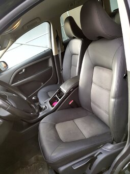 Prodám Volvo V70 2.0i 107kw Top stav - 8