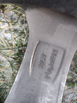 Zimní kola 5x108 215/50 17 - 8