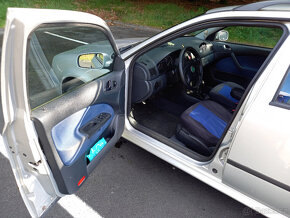 Škoda Octavia Combi 1.6i 75kw - 8