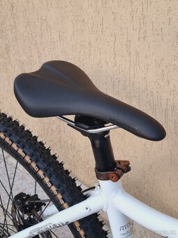 #53 Lehké Force Bellona 27,5", pro 170-185cm - 8