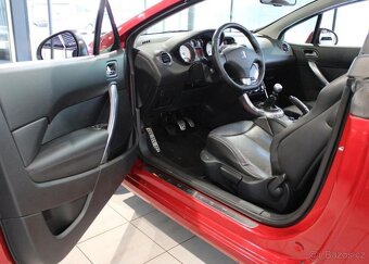 Peugeot 308 2.0 HDi 103 kW Cabrio Kamera / nafta manuál - 8