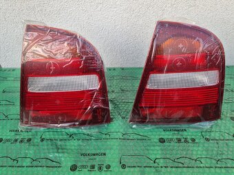 světlo pravé zadní kompletní Škoda Octavia I sedan (1U) před - 8
