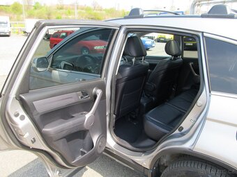 Honda CR-V 2.2 i-CDTi 4x4 ČR 1.maj - 8