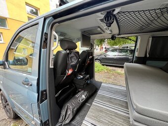 Volkswagen Multivan T5 - 8
