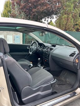 RENAULT MÉGANE CABRIO - 8